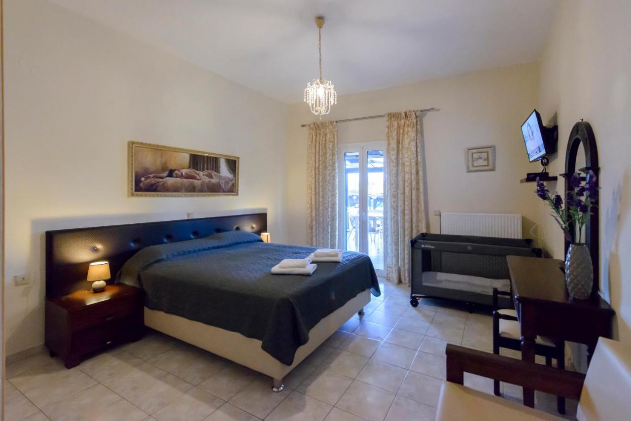 Maxim With Private Pool & Tennis Court Villa *