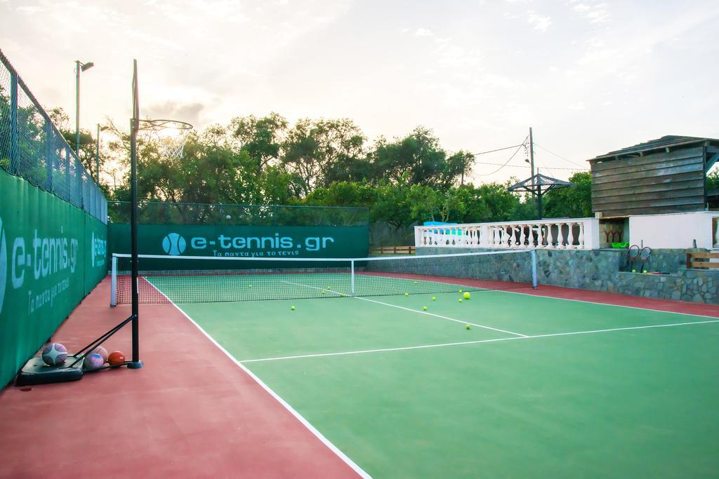 Maxim With Private Pool & Tennis Court Halikounas